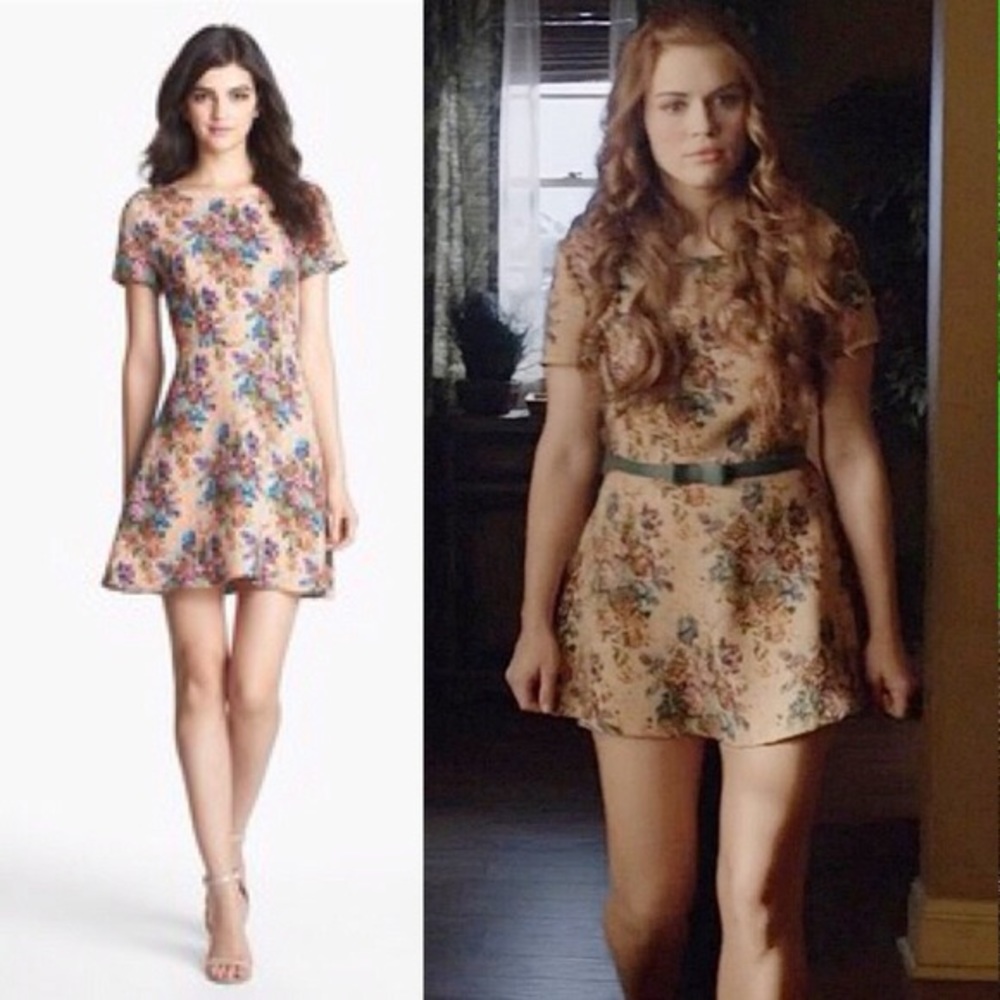 MAJOR ISO: COLLECTIVE CONCEPTS TAPESTRY DRESS